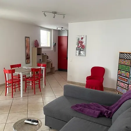 2,5 Con Piscina Nel Cuore Di 463 Apartment Locarno