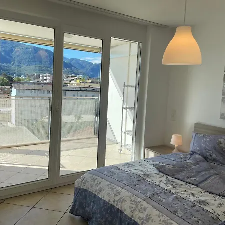 2,5 Con Piscina Nel Cuore Di 463 Apartment *